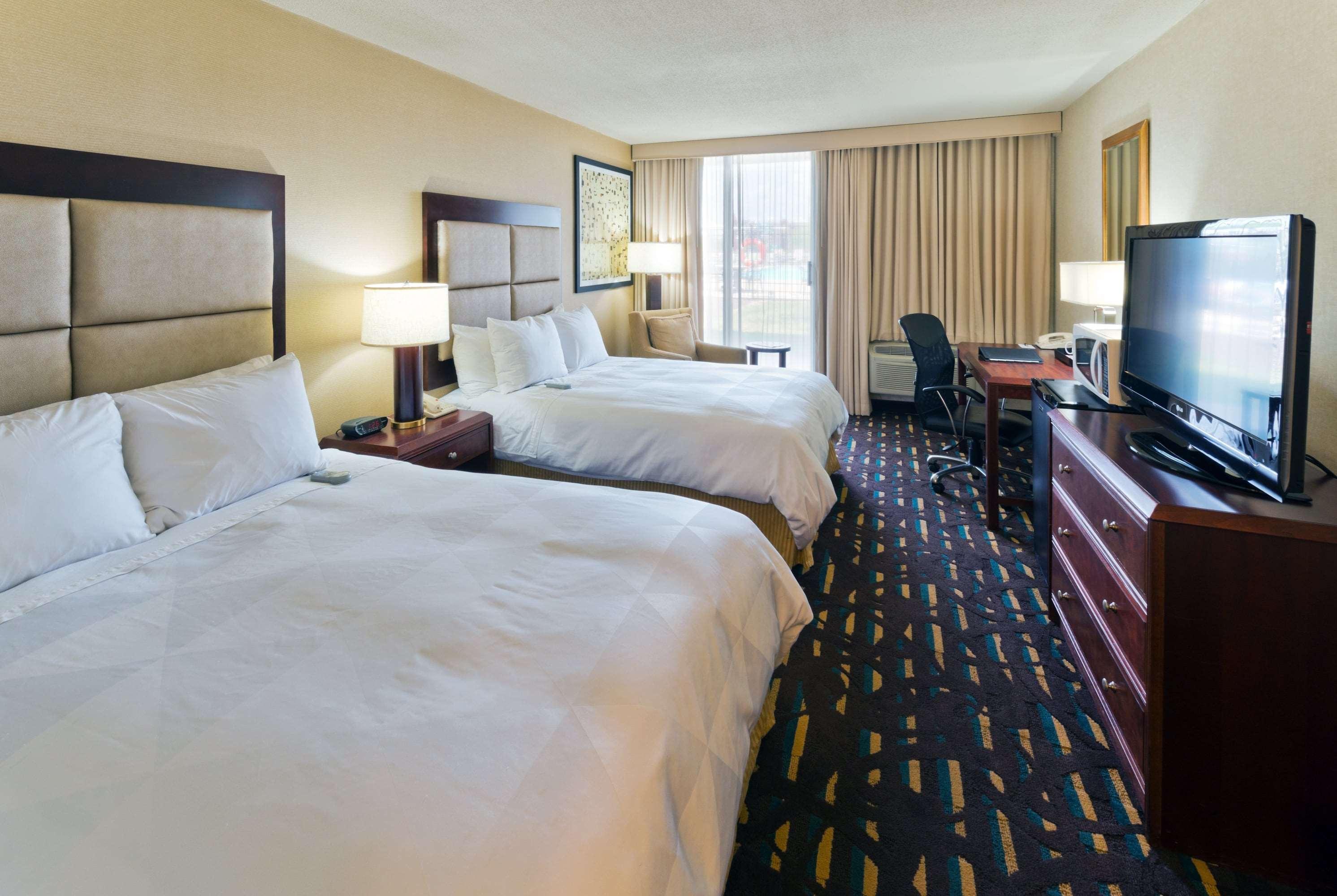 Hotel Wyndham Chicago O'Hare à Rosemont Extérieur photo