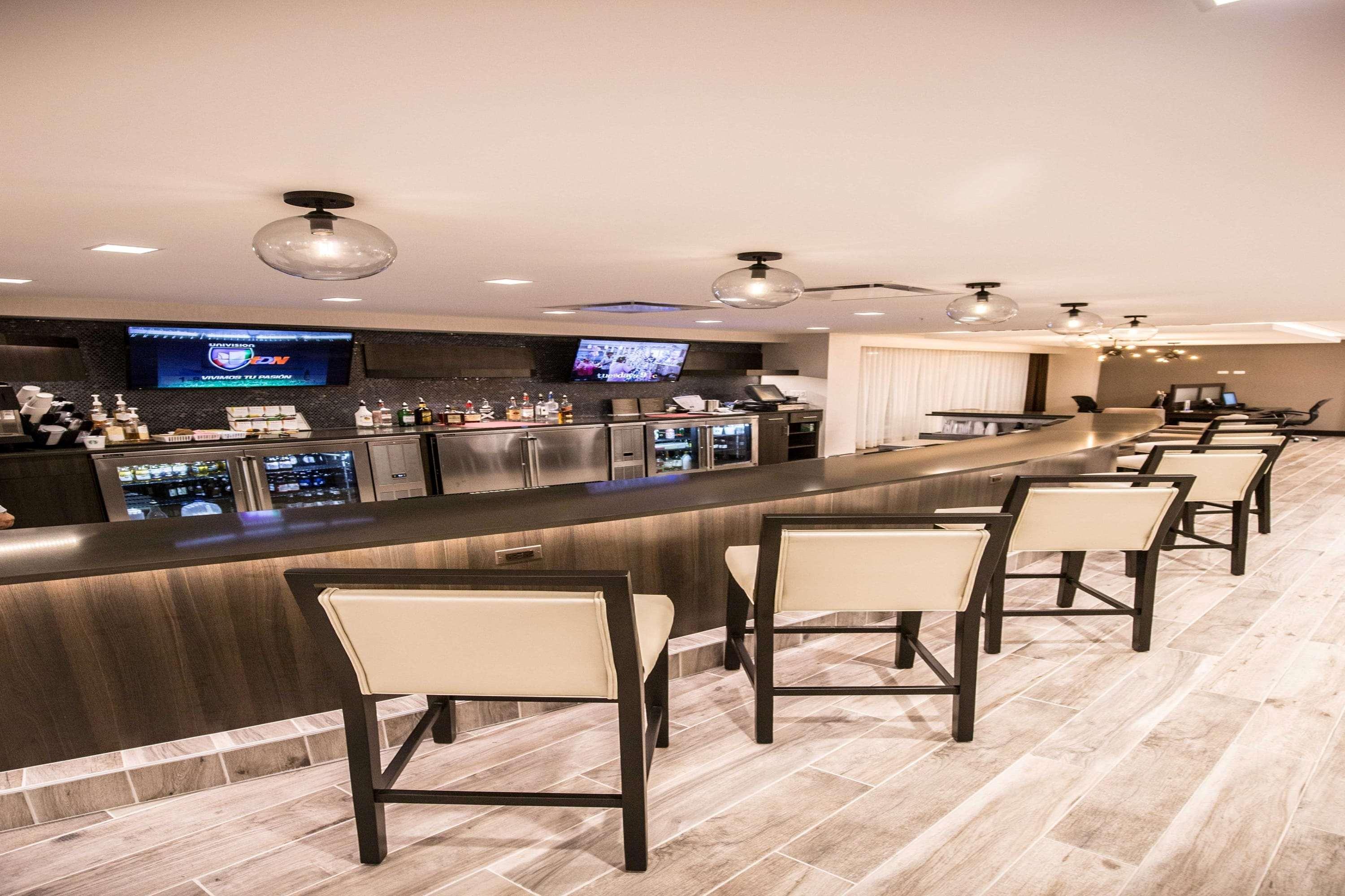 Hotel Wyndham Chicago O'Hare à Rosemont Extérieur photo