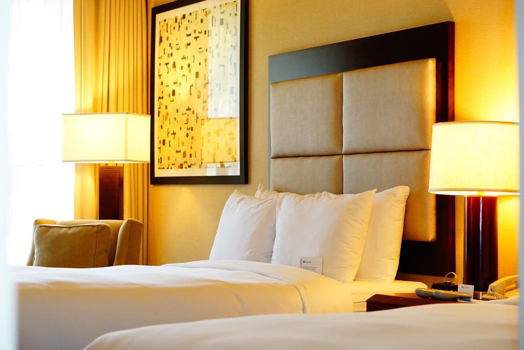 Hotel Wyndham Chicago O'Hare à Rosemont Extérieur photo