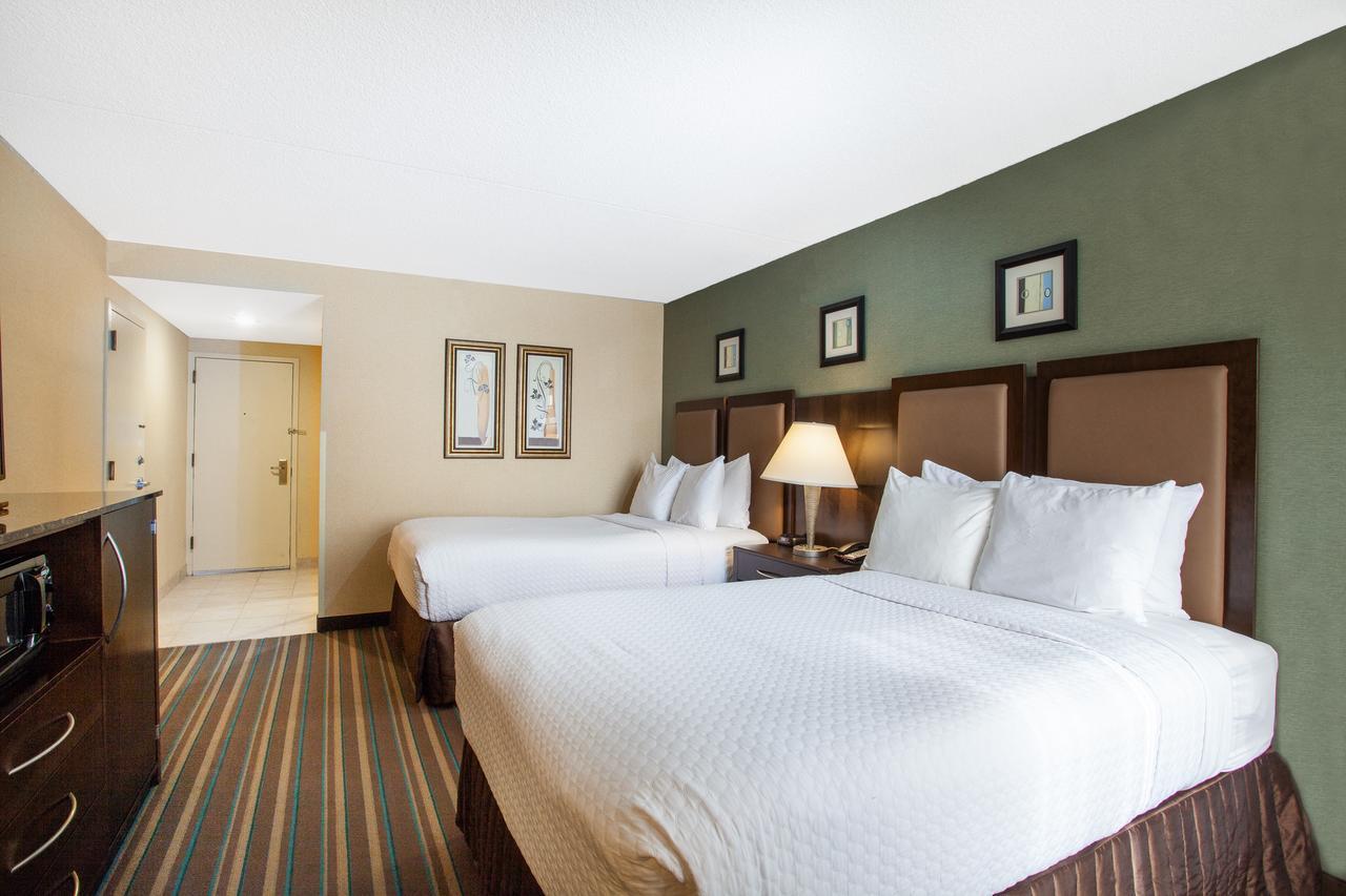 Hotel Wyndham Chicago O'Hare à Rosemont Extérieur photo